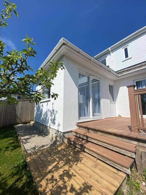Dingley Dell - Superb Location For Truro In Private Accommodation Perranwell Esterno foto