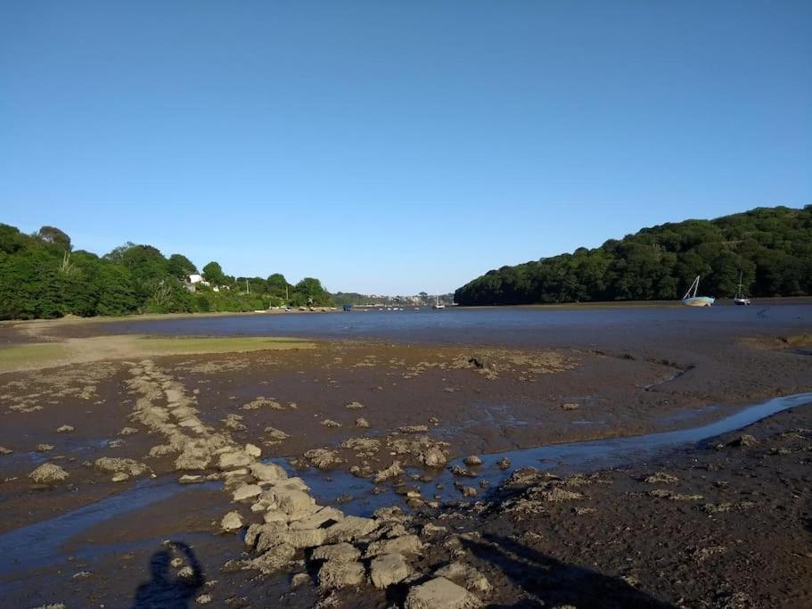 Dingley Dell - Superb Location For Truro In Private Accommodation Perranwell Esterno foto